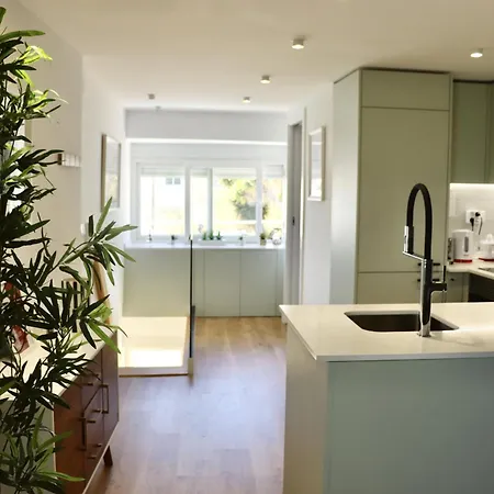 Daire Lisbon, T2 Renewed Duplex With River View, Beato, *