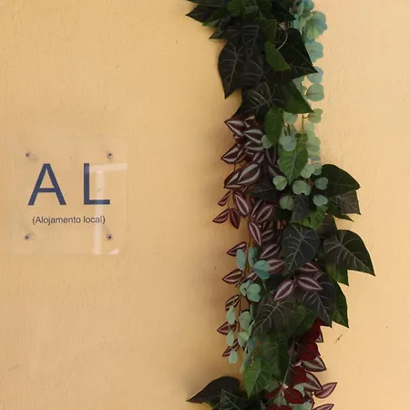 Lisbon, T2 Renewed Duplex With River View, Beato * Lissabon