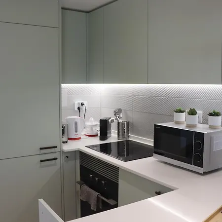 Lisbon, T2 Renewed Duplex With River View, Beato, Lejlighed Lisboa